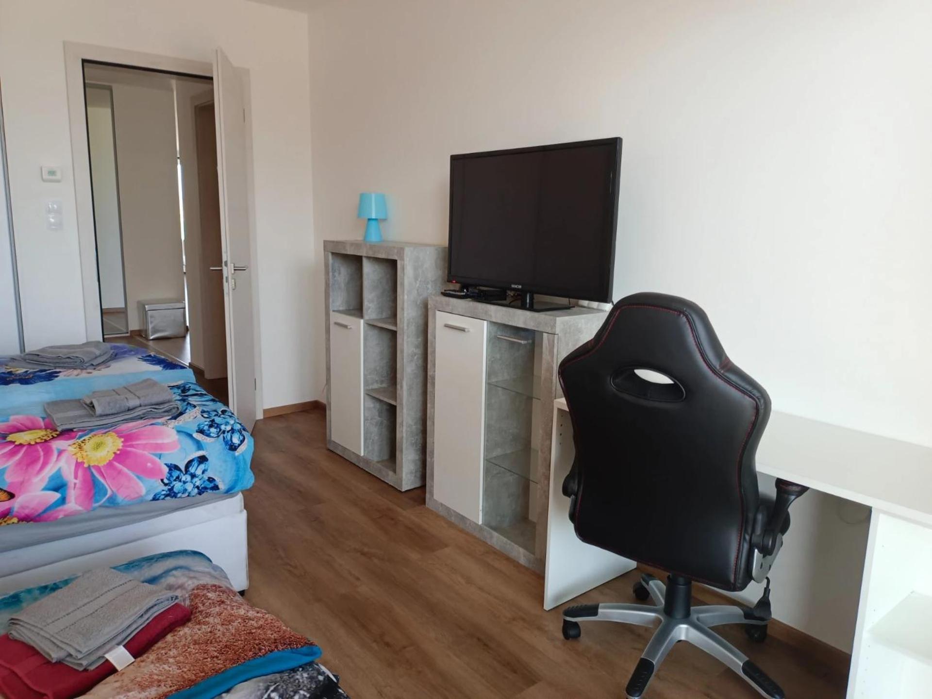 Moderni Pokoj S Parkovanim Zdarma Brno Esterno foto